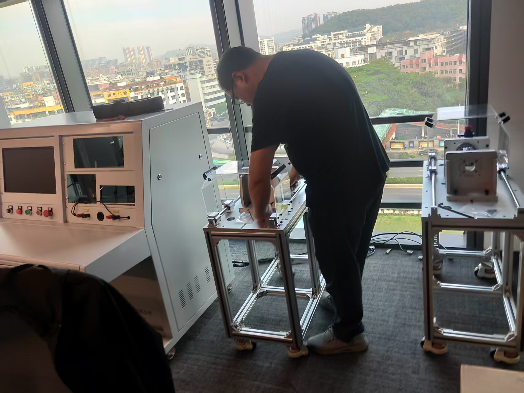 伺服对拖测功机顺利交付给客户